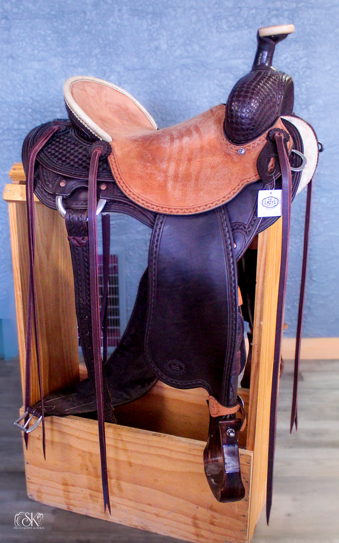 CUSTOM SADDLE COWBOY HORSE